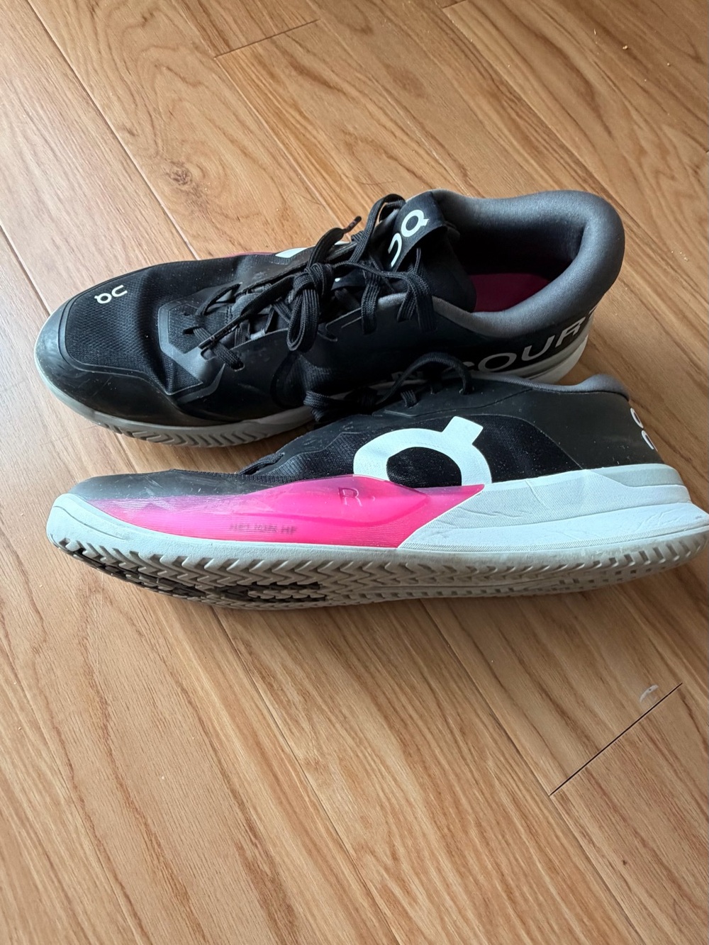 On Running mens Black & Pink Running Shoes